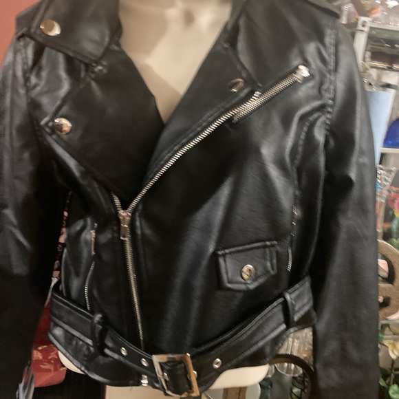 Jacket - Picture 2 of 3